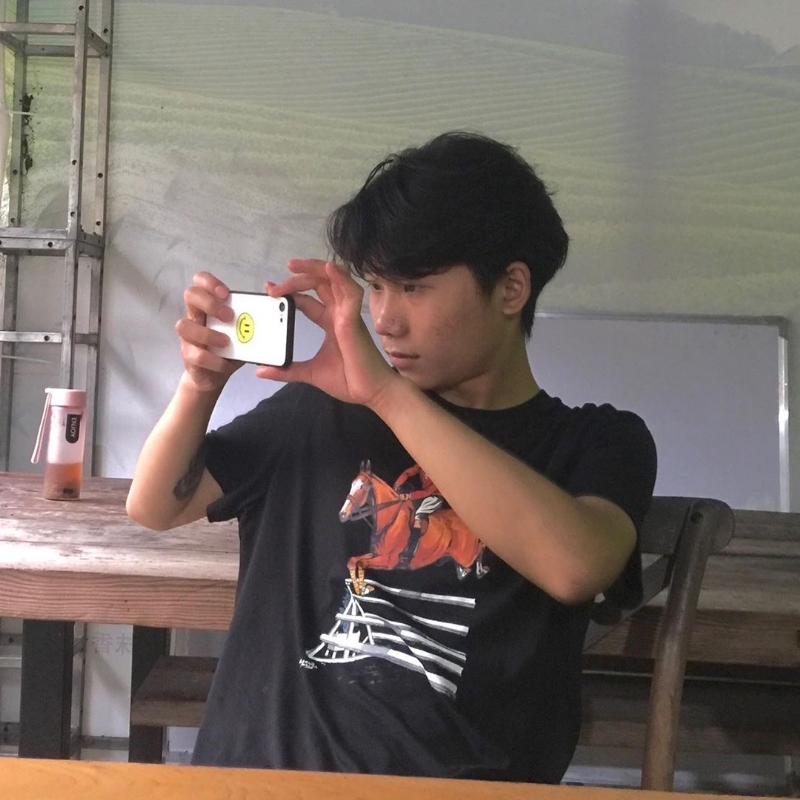 田逗逗的小时候的第一张照片--杭州中老年相亲网