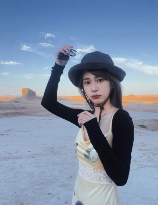 英姐的第一张照片--杭州中老年相亲网