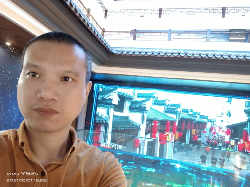 云中漫步的第一张照片--杭州中老年相亲网