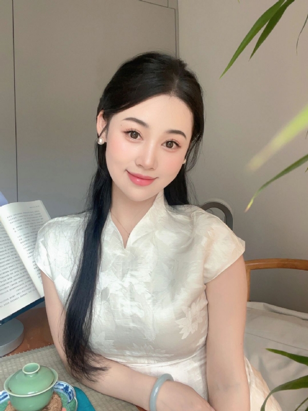 小慧的第一张照片--杭州中老年相亲网